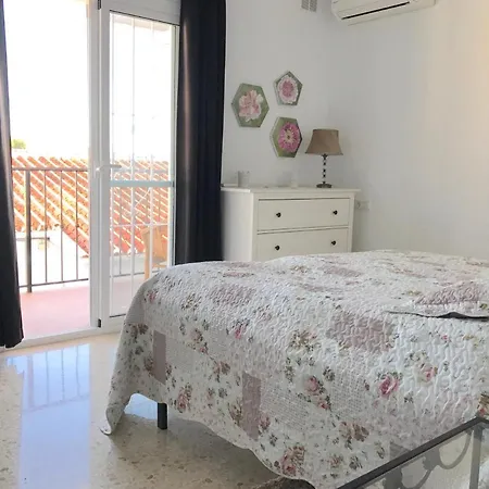 Urb. Punta Lara Calle Angelines 40 Nerja